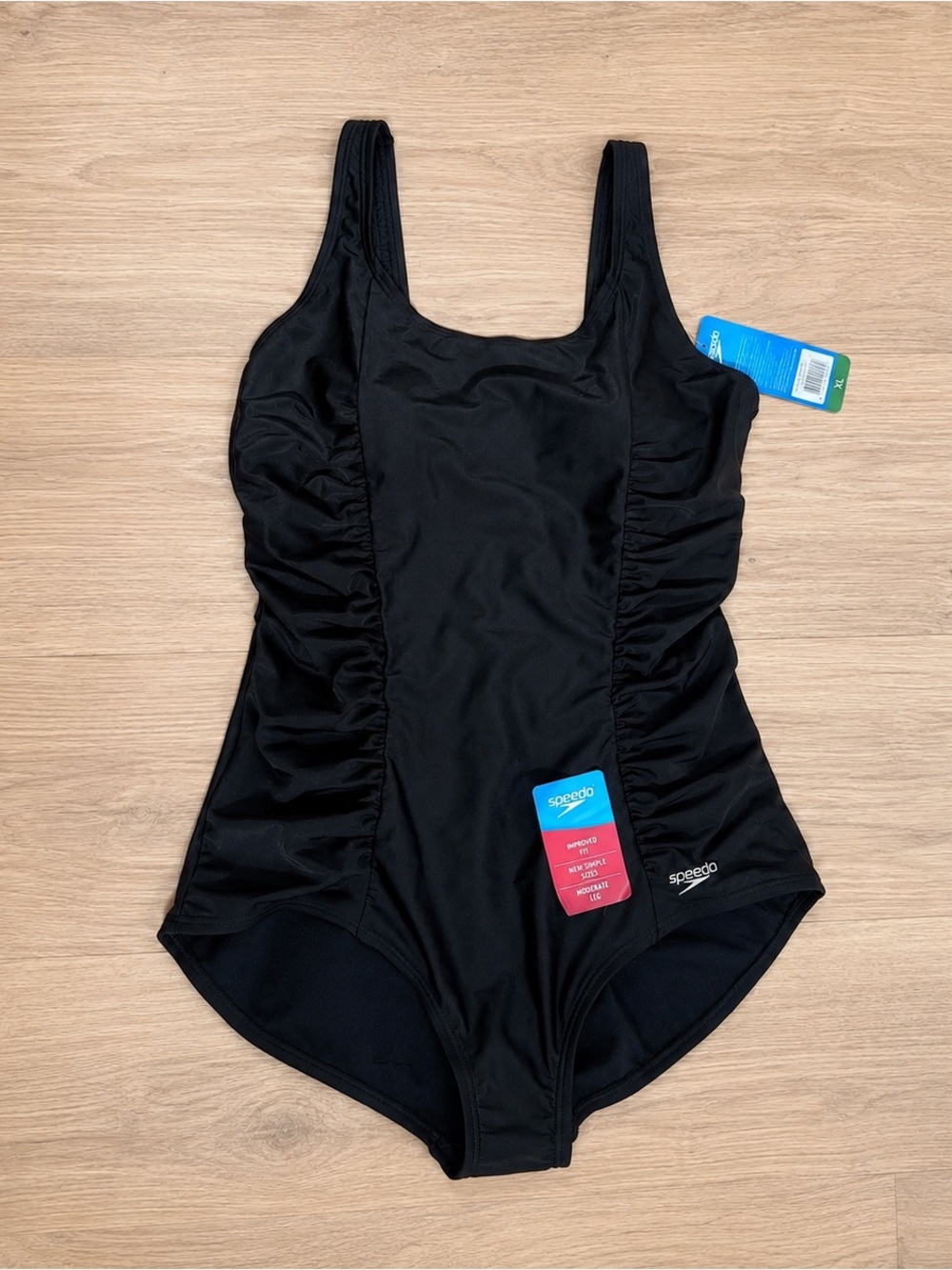 Speedo Women’s XL Black Ruched One Piece Swimsuit w Modest Moderate Leg NWT